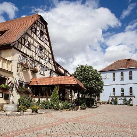 Hotel Brauereigasthof Landwehr-Braeu Reichelshofen Bagian luar foto