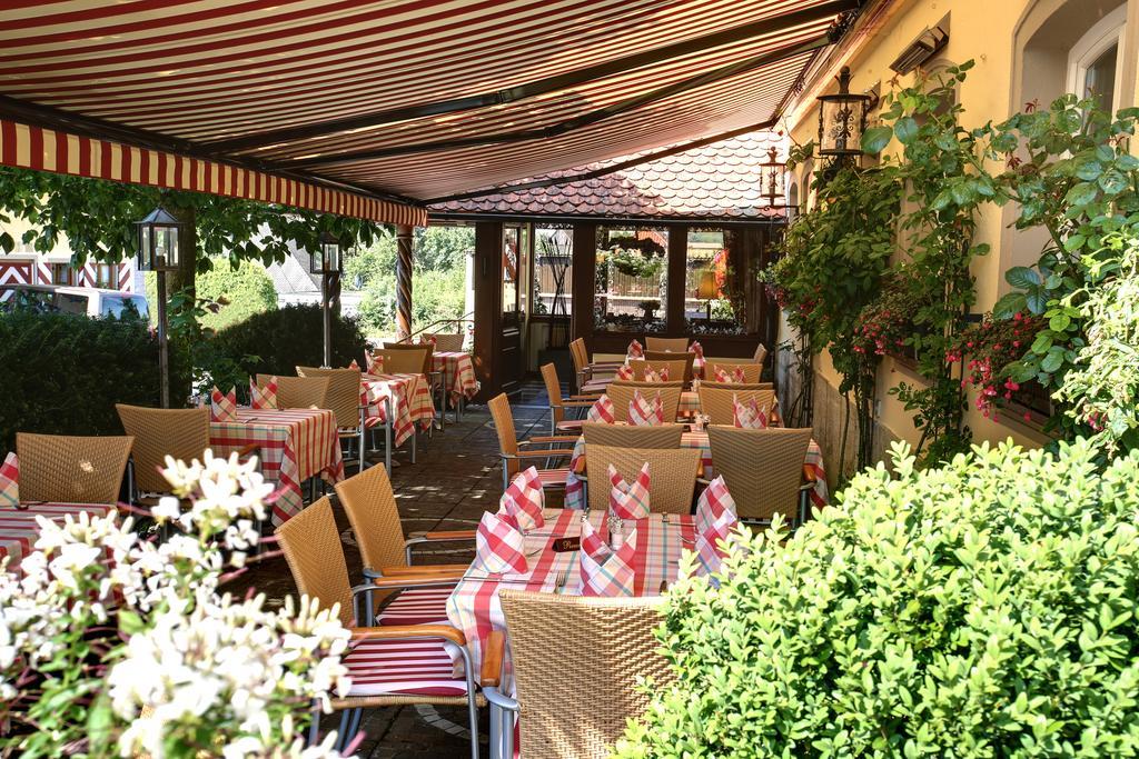 Hotel Brauereigasthof Landwehr-Braeu Reichelshofen Bagian luar foto
