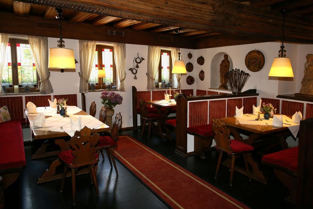 Hotel Brauereigasthof Landwehr-Braeu Reichelshofen Bagian luar foto