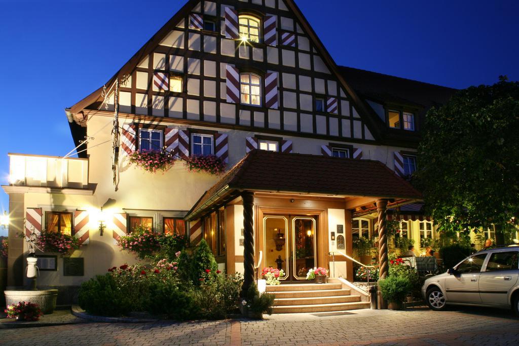 Hotel Brauereigasthof Landwehr-Braeu Reichelshofen Bagian luar foto