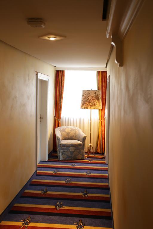 Hotel Brauereigasthof Landwehr-Braeu Reichelshofen Bagian luar foto