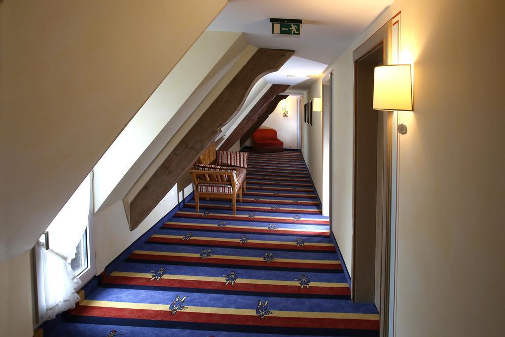 Hotel Brauereigasthof Landwehr-Braeu Reichelshofen Bagian luar foto