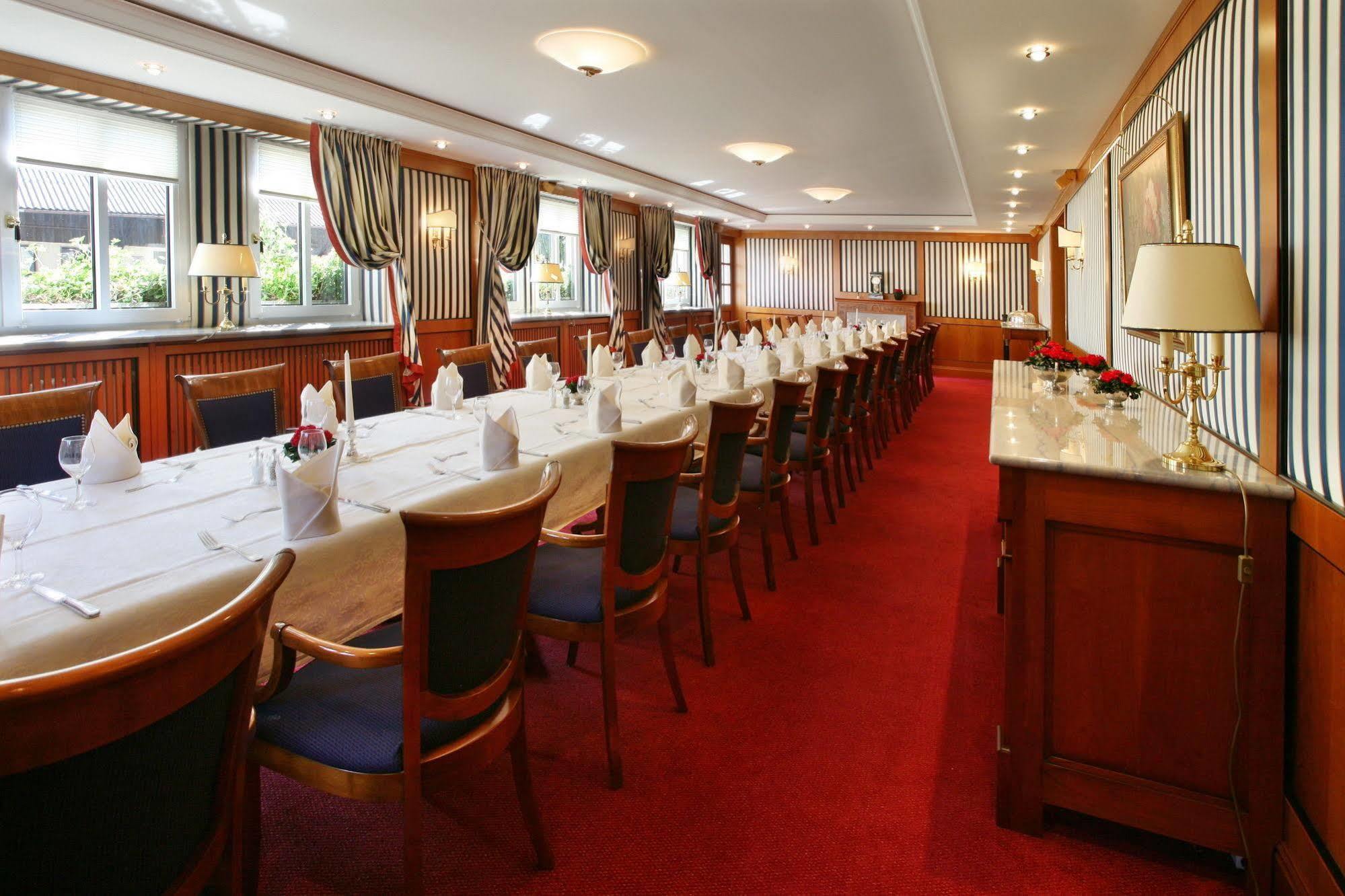 Hotel Brauereigasthof Landwehr-Braeu Reichelshofen Bagian luar foto