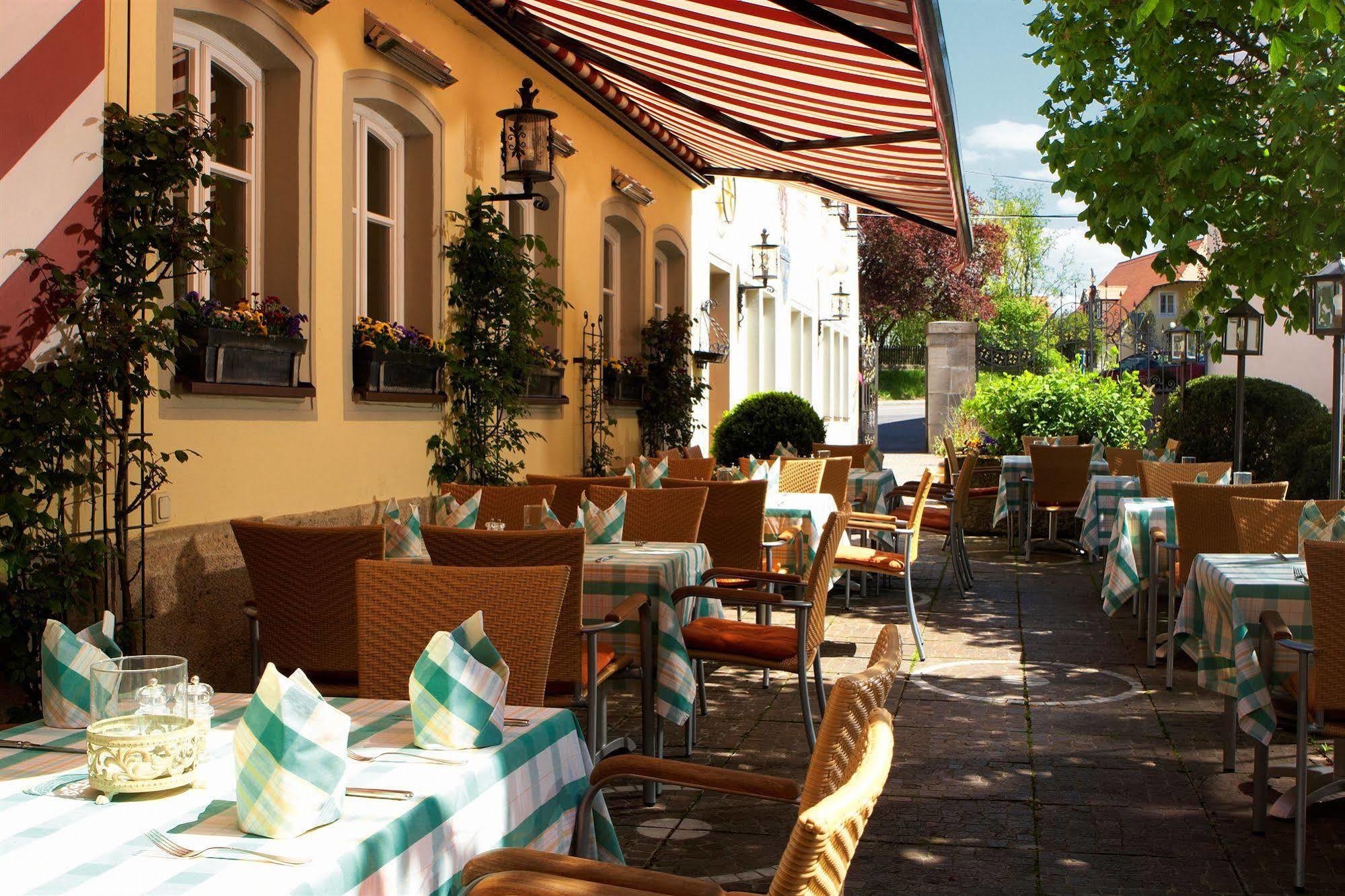 Hotel Brauereigasthof Landwehr-Braeu Reichelshofen Bagian luar foto